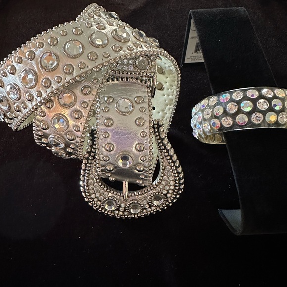 Silver Studded Western Belt & Bracelet - Picture 2 of 2